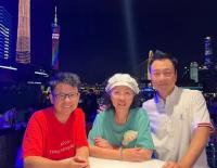 明星搞直播多爽？59歲過氣港星透露收入，輕松年賺200萬